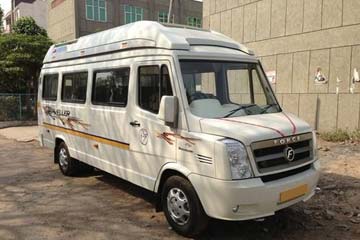 17 Seater Tempo Traveller on Rent in Amrirtsar