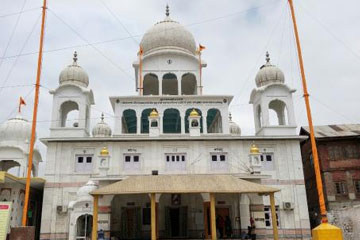 Gurudwaras In Around